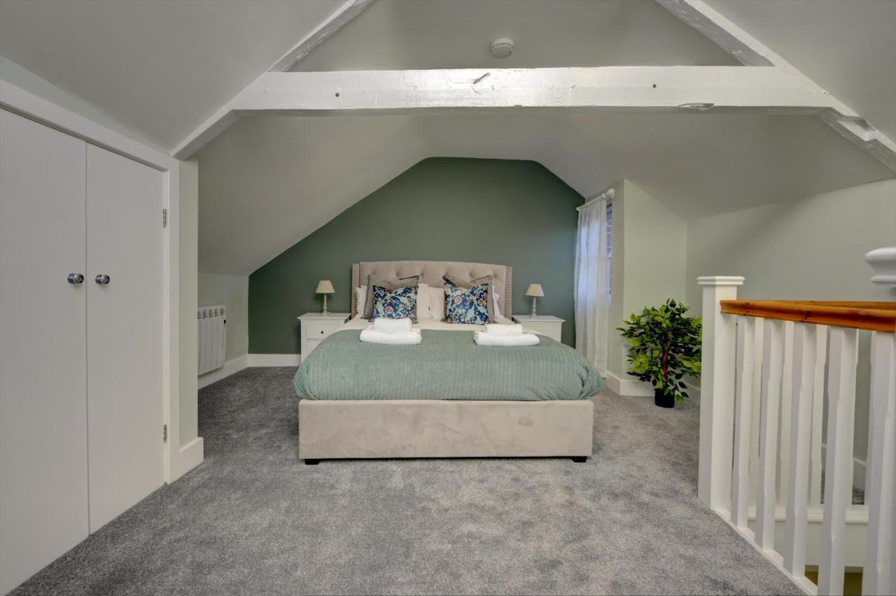 The Nook - A Modern 2 Bedroom Loft With Parking Ripon Eksteriør bilde