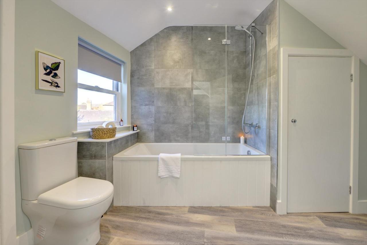 The Nook - A Modern 2 Bedroom Loft With Parking Ripon Eksteriør bilde