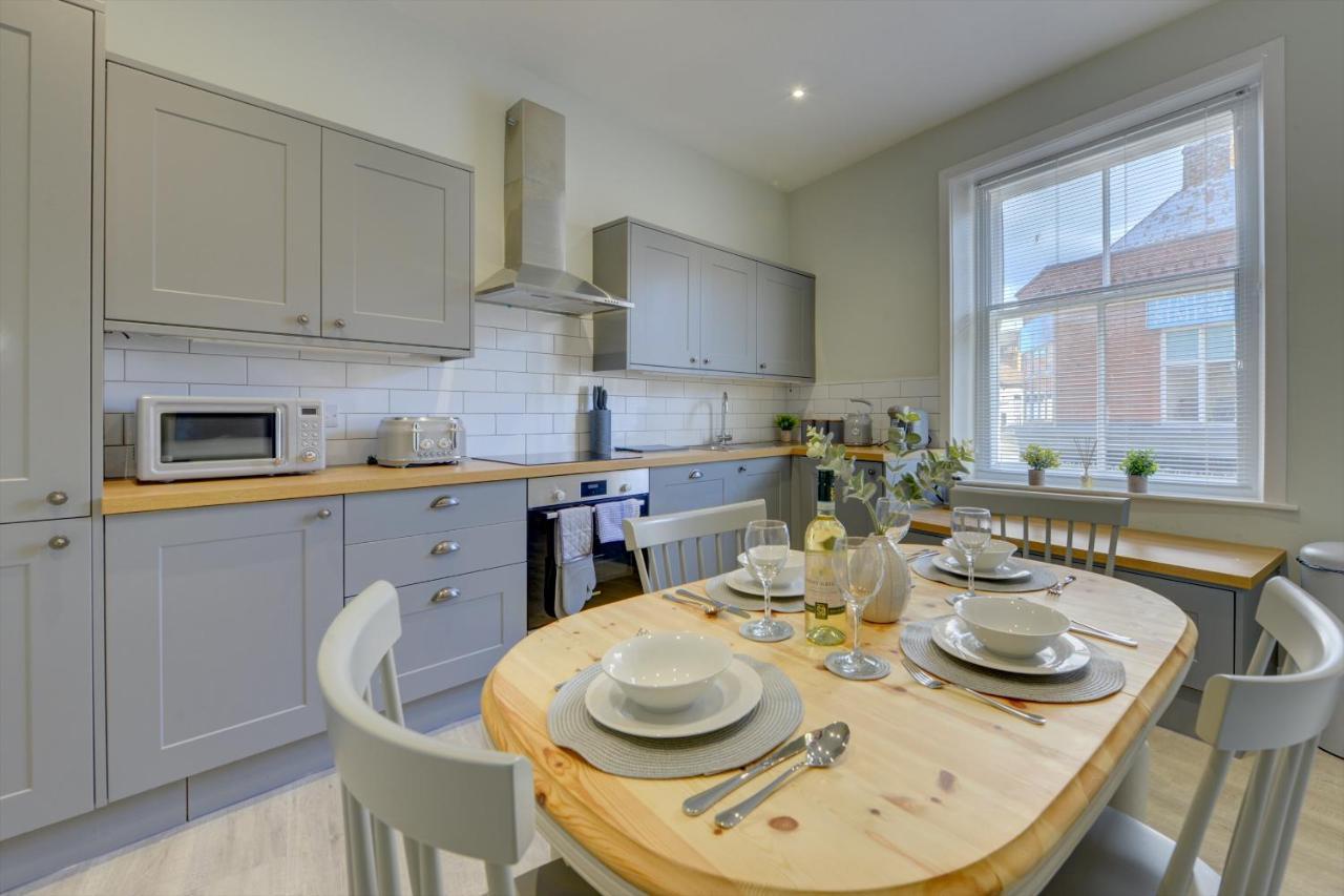The Nook - A Modern 2 Bedroom Loft With Parking Ripon Eksteriør bilde