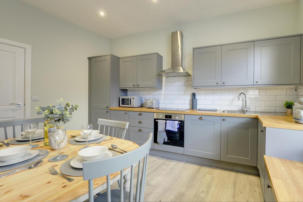 The Nook - A Modern 2 Bedroom Loft With Parking Ripon Eksteriør bilde